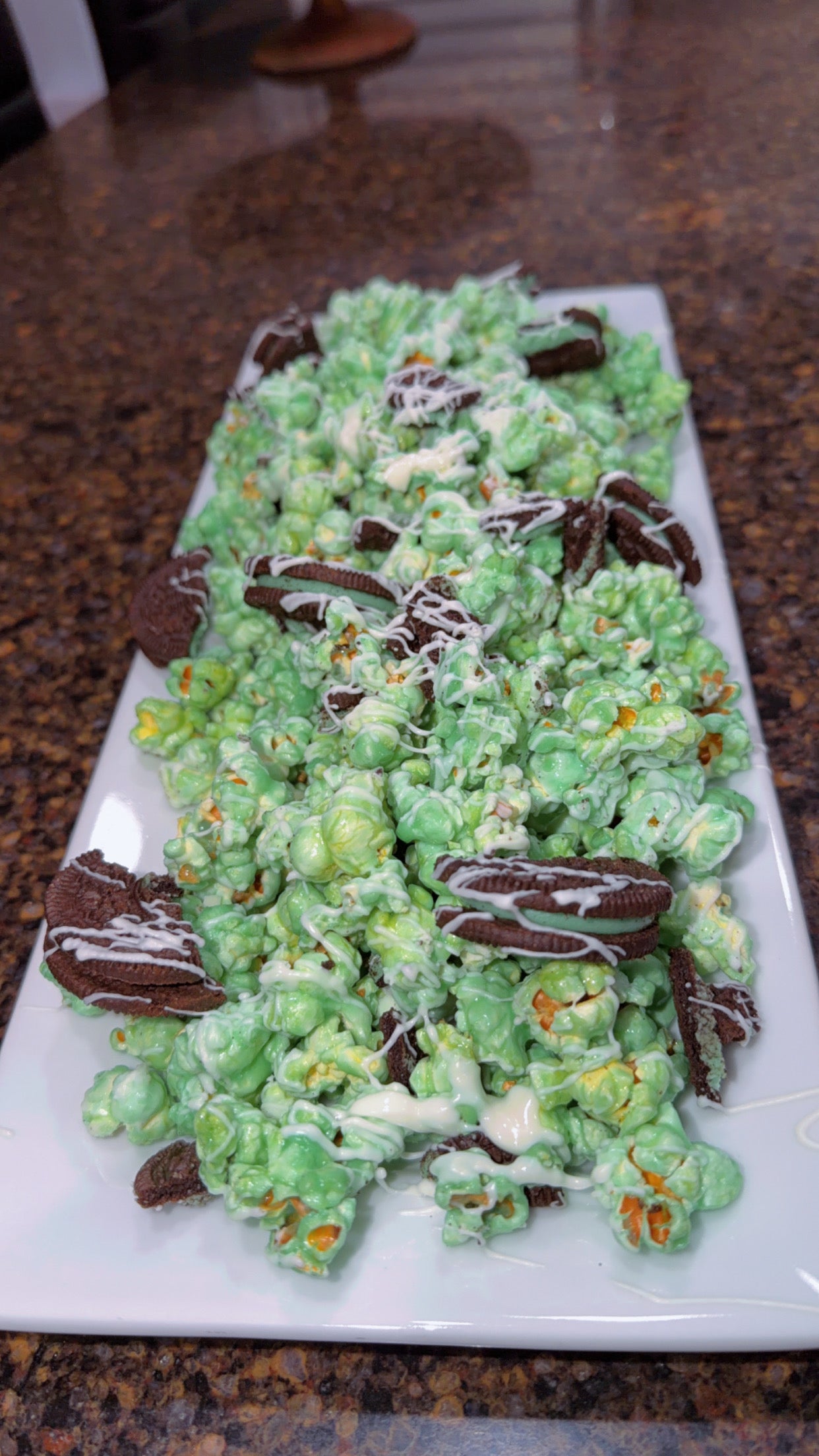 Mint Oreo Popcorn
